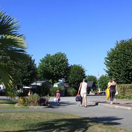 Kemp Camping Les Mielles 4*