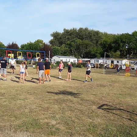 Camping Les Mielles Kemp